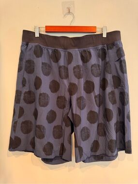 Lululemon T.H.E. 11” Shorts Polka Dot Linerless XXL